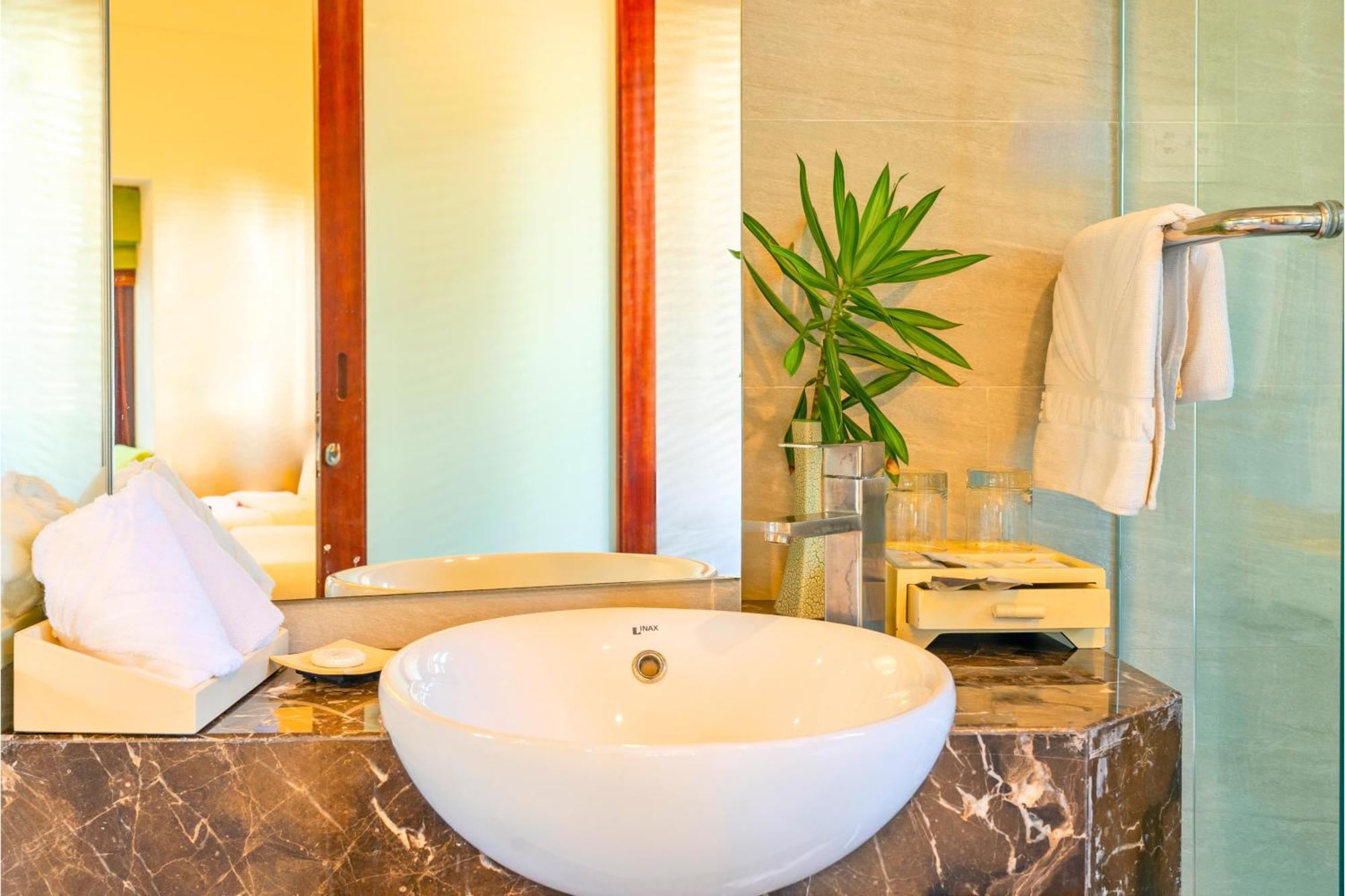 Happy Life Memories Hoi An Hotel & Spa Exterior foto